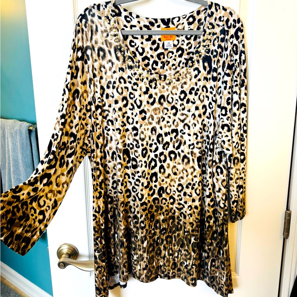Ruby Road 2X black tan and white top